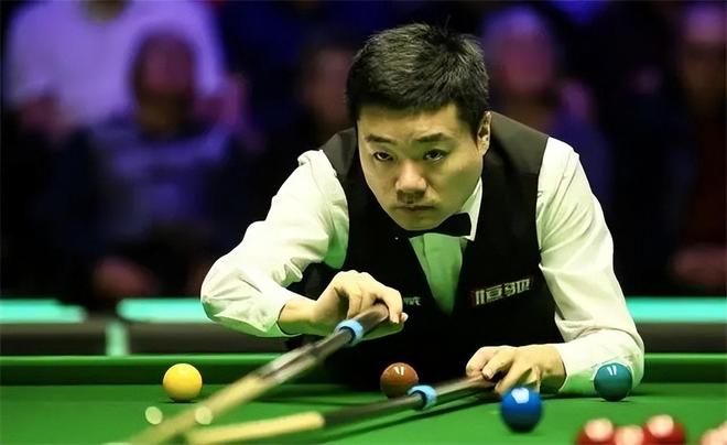 纵观整场比 纵观整场比