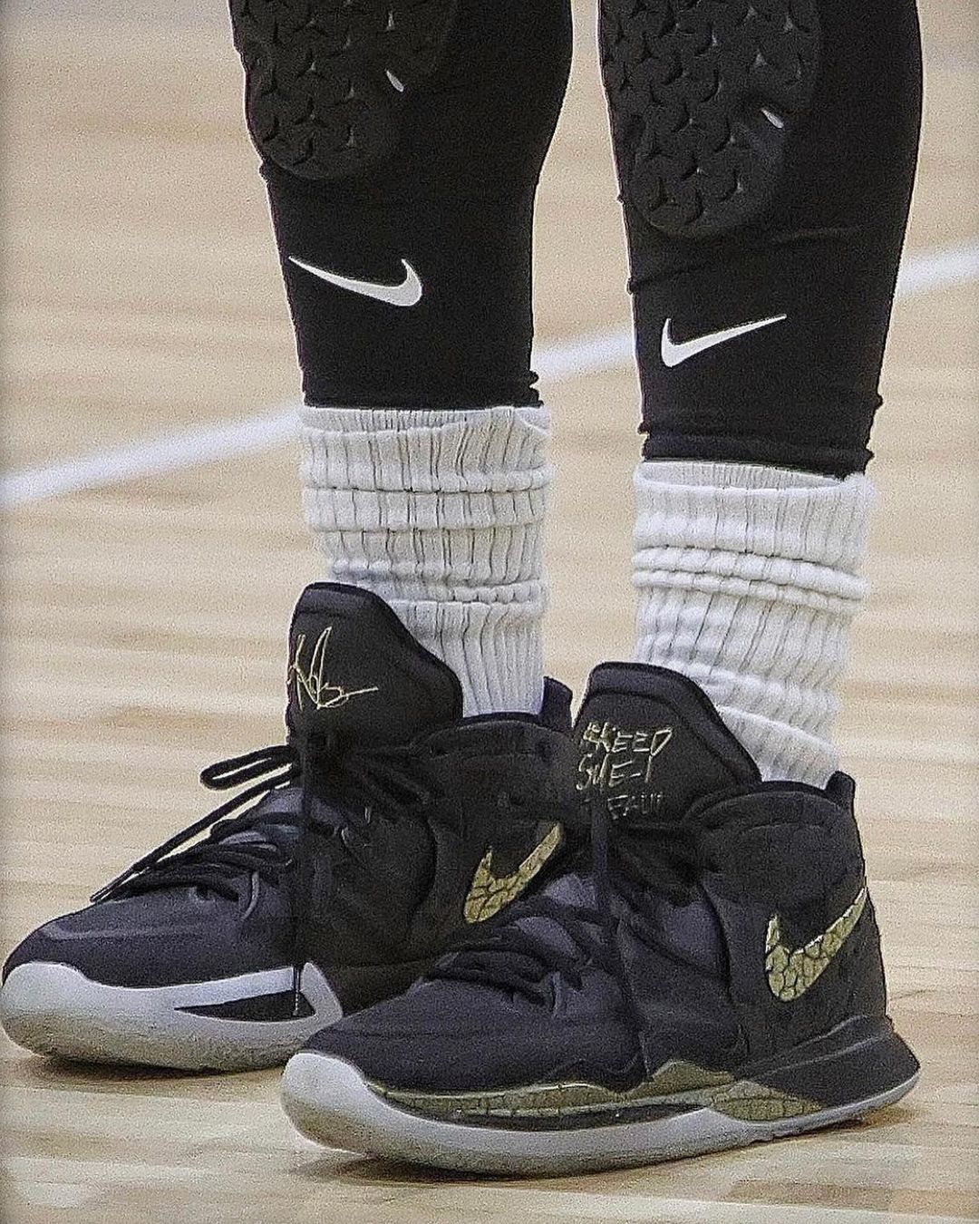 同时释放年 同时释放年